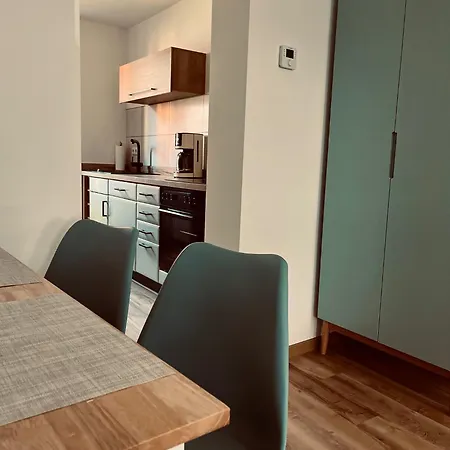 Ferienwohnung Schmalkalden 아파트 *